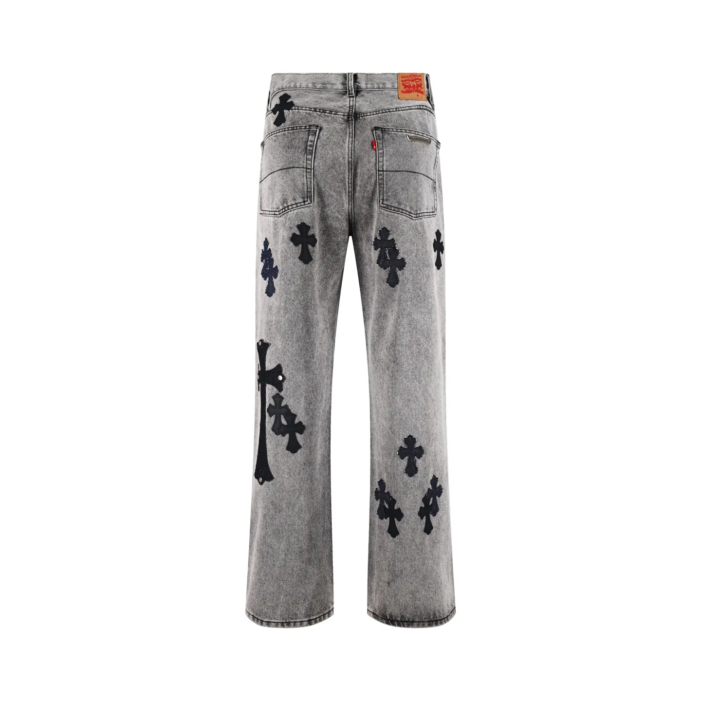 🅿️800 [Exclusive supply] CH Crow Heart Cow King jeans (grey), using genuine levis502 as the base plate, purchased the original version at 5W, heavily washed, frayed and distressed, customized cowhide cross, dyed and fixed to prevent color fading. Fully right-angle fit hand embroidery thread, a total of 5 small silver nails on the whole body, 1 silver medal, 5 Cross Scout flower buttons. The silver content is 85%. It is not made of 925 silver because the silver content is too high and it will easily turn black and oxidize, which affects the appearance. The printing adopts the garment screen water slurry printing process. Size:32/34/36/38